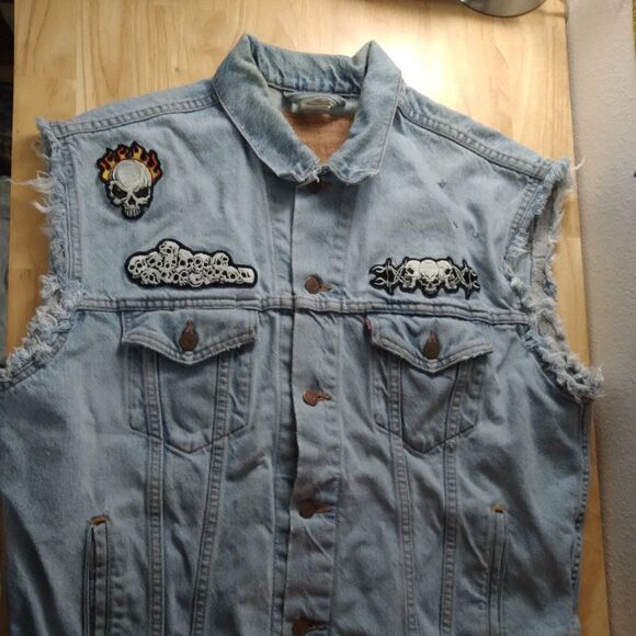 Vintage Levi's Custom Harley-Davidson Patches Denim Jacket Vest Cut Off - Picture 2 of 9